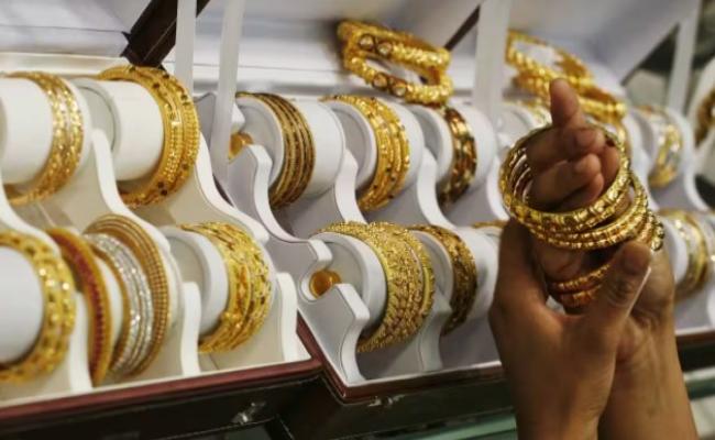 नहीं थमी सोने की कीमत में गिरावट, एक सप्ताह में 3,330 रुपये तक सस्ता