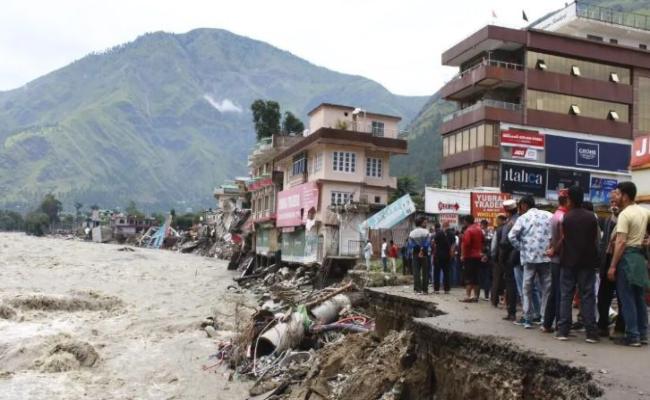 हिमाचल प्रदेश में मॉनसून की बारिश ने मचाया कहर, 34 की मौत, 4 लापता