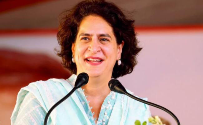 बिहार में मतदाता सूची के पुनरीक्षण अभियान को तत्काल रोका जाएः प्रियंका गांधी