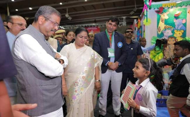 शिक्षक महाकुंभ’का आयोजन, केंद्रीय शिक्षा मंत्री प्रधान बोले- राष्ट्र निर्माण के प्रमुख शिल्पी हैं शिक्षक