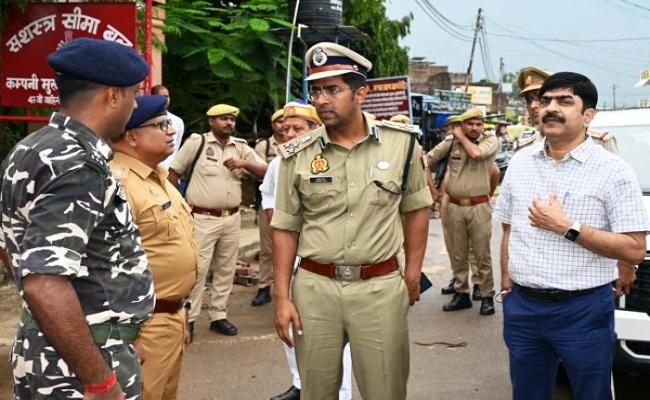 नेपाल से भागे कैदी यूपी के महाराजगंज और सिद्धार्थनगर जिले की सीमा पर पकड़े गए