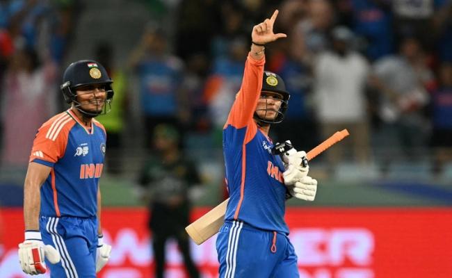 एशिया कप 2025: भारत ने पाकिस्तान को लगातार दूसरी बार हराया, सुपर-4 में 6 विकेट से दी मात