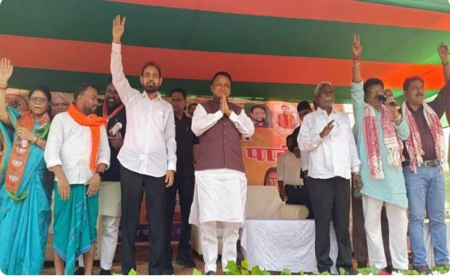 घाटशिला में ओडिशा के मुख्यमंत्री ने भरी हुंकार, कहा- झारखंड में अब परिवर्तन तय है