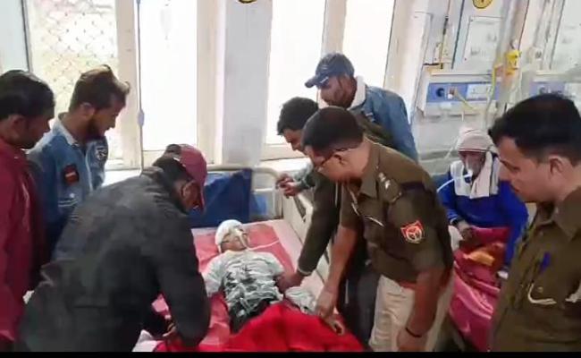 मुरादाबाद में हाईवे पर रोडवेज व ऑटो की टक्कर में छह की मौत, छह अन्य घायल