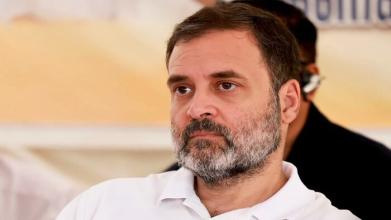 देश की शिक्षा व्यवस्था को खत्म करने में लगा है RSS : राहुल गांधी