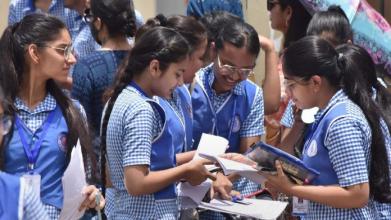 सीबीएसई 12वीं के नतीजे घोषित, लड़कियों ने मारी बाजी, 88.39 प्रतिशत विद्यार्थी पास