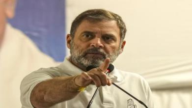 मोदी सरकार ने सैन्य कार्रवाई करने से पेहले पाकिस्तान को सूचित करना एक अपराध है:राहुल गांधी