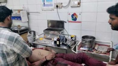 मोबाइल का चार्जर लगाते समय करंट लगने से किशोर की मौत