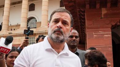 राहुल गांधी ने सावरकर पर टिप्पणी को लेकर कोर्ट को बताया- उनकी जान को खतरा है