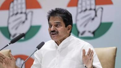 कांग्रेस ने किया पश्चिम बंगाल प्रदेश इकाई का पुनर्गठन, कई कमेटियों समेत उपाध्यक्षों, महासिचवों और कई नए जिला अध्यक्ष नियुक्त