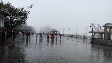 हिमाचल में फिर बरपा मॉनसून का कहर, मंडी और कुल्लु में भारी नुकसान, 71 घर क्षतिग्रस्त, 3 एनएच व 352 सड़कें बंद