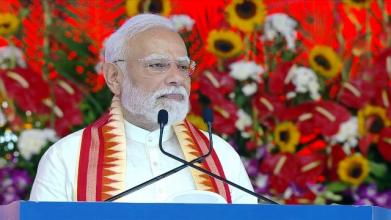 गांधी के नाम पर सत्ता भोगने वालों ने न स्वदेशी अपनाया, न स्वच्छता को महत्व दिया : प्रधानमंत्री मोदी