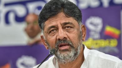शिवकुमार ने कहा, सरकारी परिसर के इस्तेमाल के लिए अनुमति की अनिवार्यता का मकसद किसी को निशाना बनाना नहीं