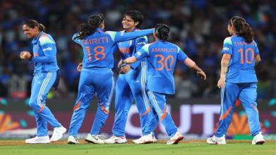 भारत ने रचा इतिहास: 52 साल बाद पहली बार महिला वनडे विश्व कप की चैंपियन बनी टीम इंडिया