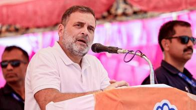 किसान, युवा, महिलाएं, मजदूर और छोटे व्यापारी सब रो रहे हैं, PM हंसकर रील बना रहे हैं', राहुल गांधी का हमला
